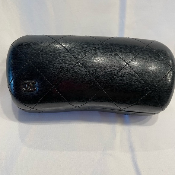 Chanel Sunglasses - Picture 2 of 12